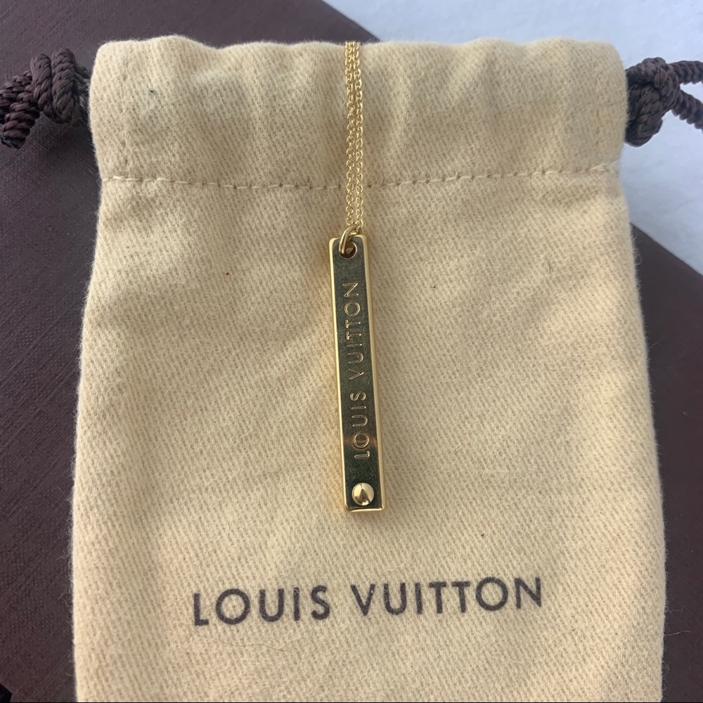 LOUIS VUITTON Bar Charm Necklace 16” or 18” Chain - Picture 4 of 11
